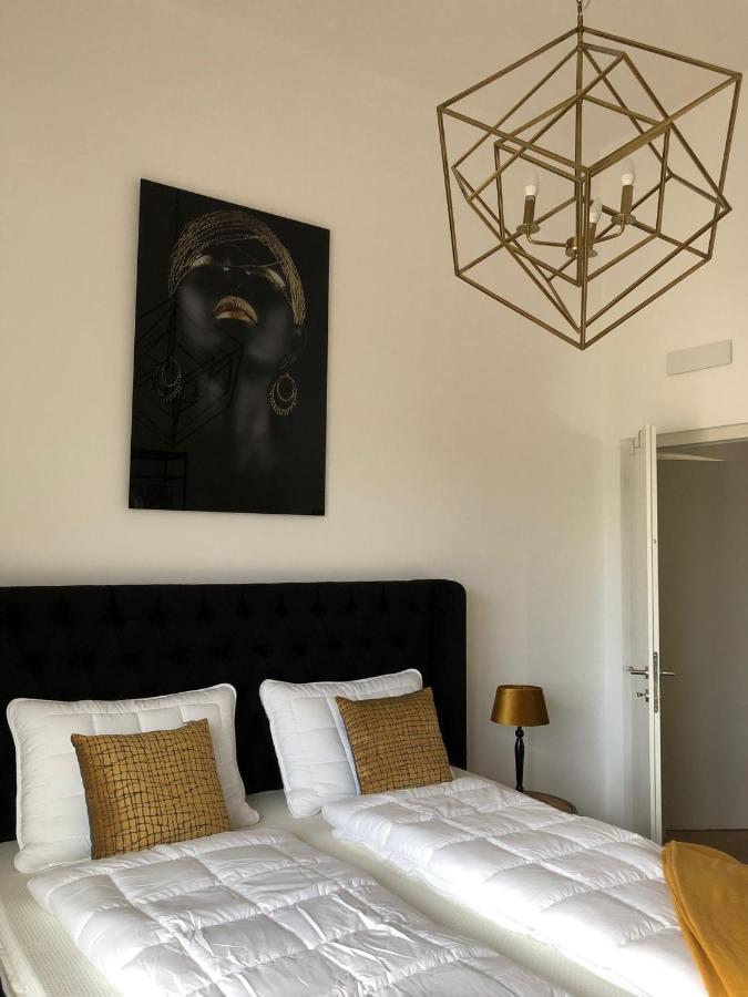 Ferienwohnung 瓦雷泽 外观 照片